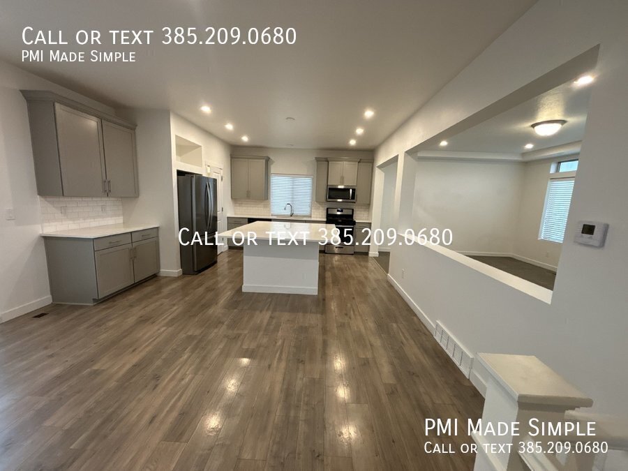 Beautiful NEW 3BR Home in Lehi w/Mountain Views CHECK OUT OUR XMAS SPECIAL! property image