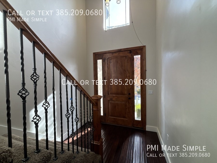 🎁 Buy Christmas with $500 off Rent! Bring your Dog and Enjoy Mountain Views! property image