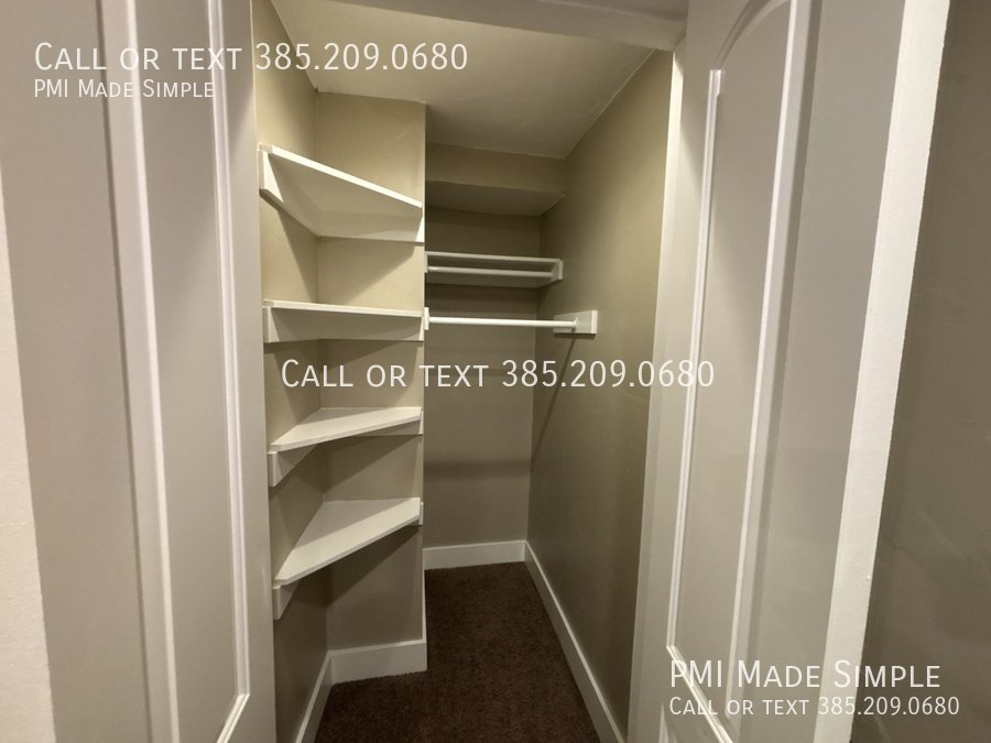 🎁 Buy Christmas with $500 off Rent! Bring your Dog and Enjoy Mountain Views! property image